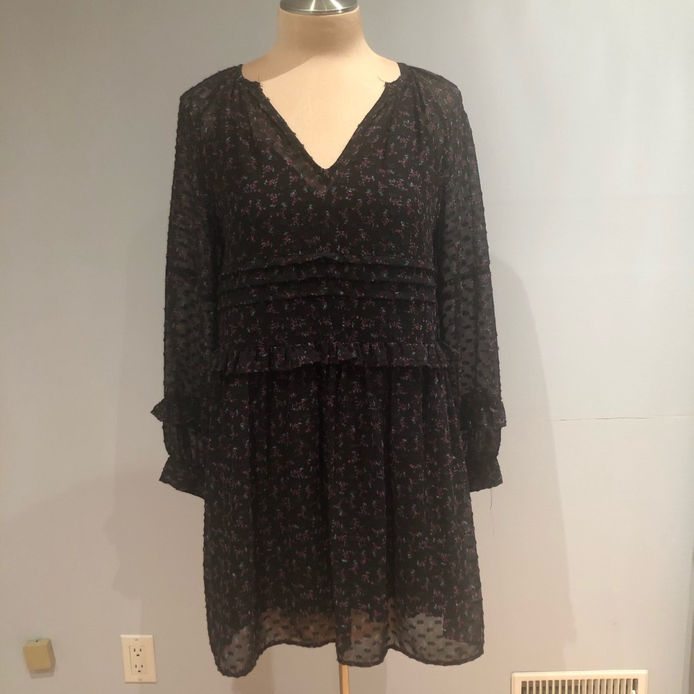 *NWOT* Zara floral dress